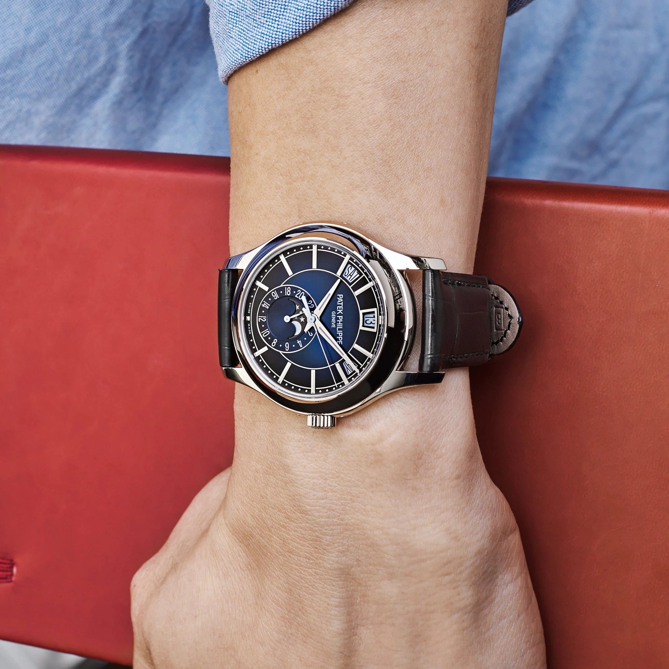 Patek Philippe Complications 5205G-013 Annual Calendar White Gold Blue Dial (2018)