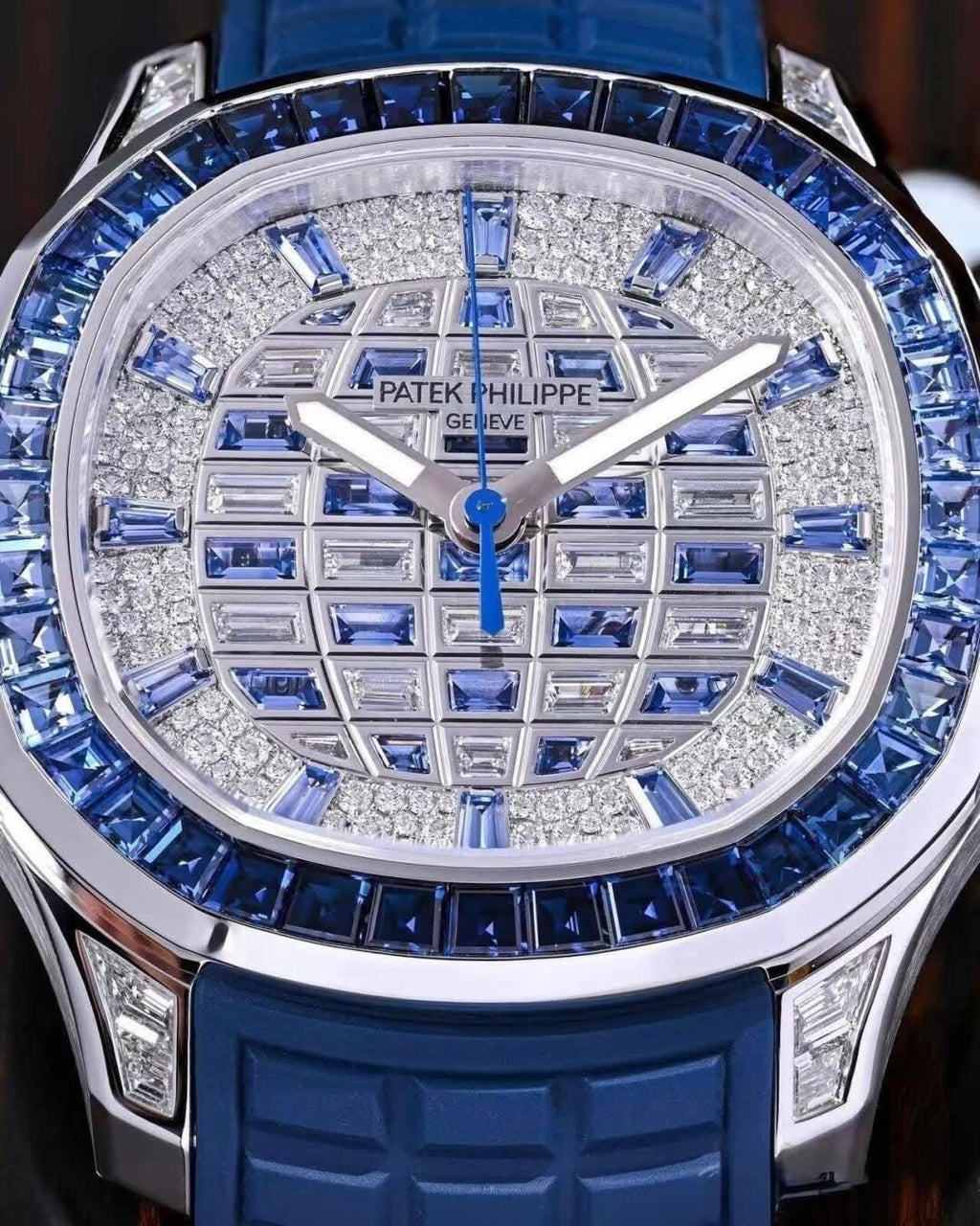 Patek Philippe Aquanaut Luce 5268/461G-001 White Gold Diamond Blue Sapphire Dial (2024)