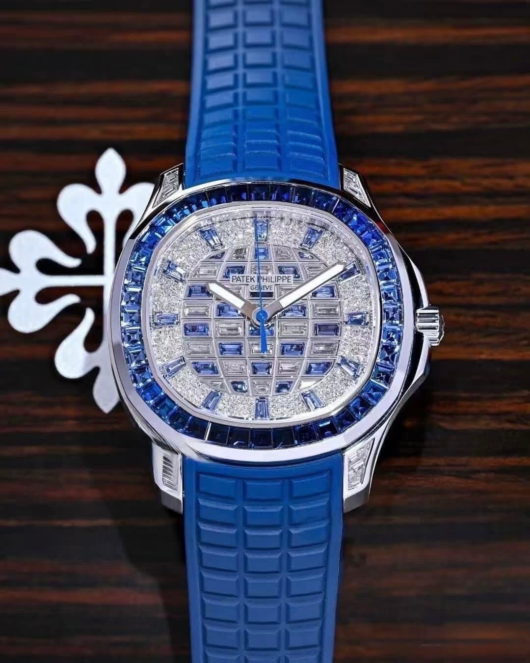 Patek Philippe Aquanaut Luce 5268/461G-001 White Gold Diamond Blue Sapphire Dial (2024)
