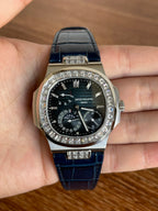 Patek Philippe Nautilus Moon Phases Black 5724G 001 40mm