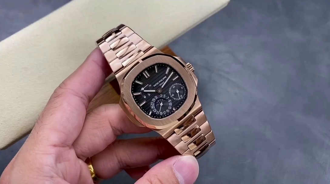 Patek Philippe Nautilus Moon Phase Rose Gold Black Dial 5712 1R 001 40MM