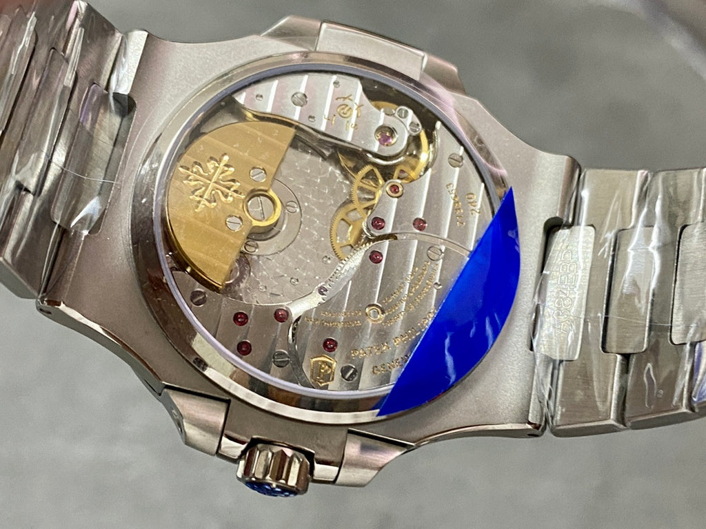 Patek Philippe Nautilus Moon Phase Stainless Steel 5712 1A 001 40mm