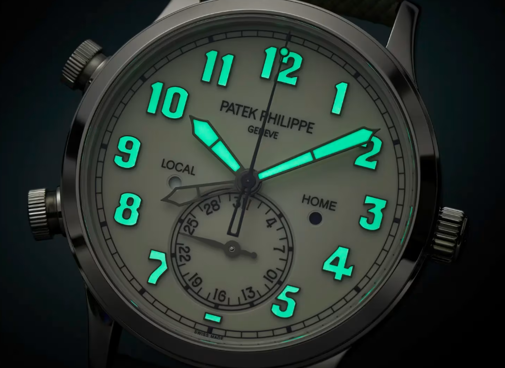 Patek Philippe Geneve Complications Ivory Dial 5524G-010  2025