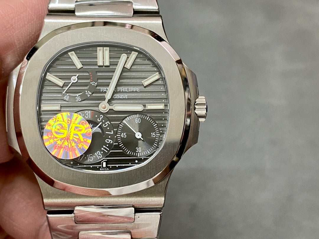 Patek Philippe Nautilus Moon Phase Stainless Steel 5712 1A 001 40mm