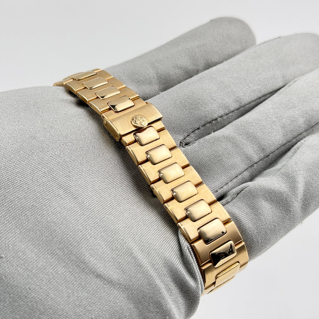 Patek Philippe Nautilus 3800/1J-001 Yellow Gold White Dial (2000)