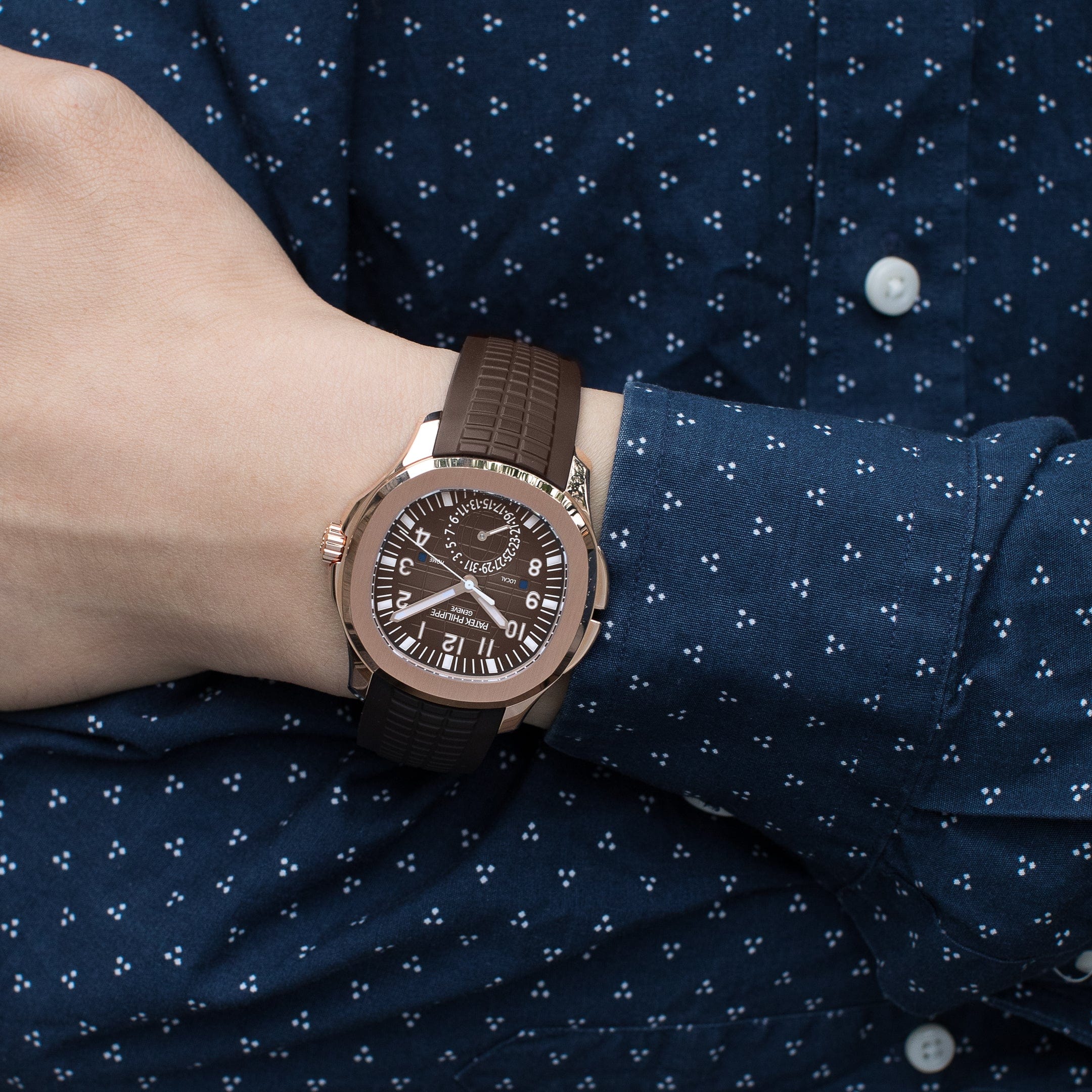Patek Philippe Aquanaut 5164R-001 'Travel Time' Brown Dial Rose Gold (2018)