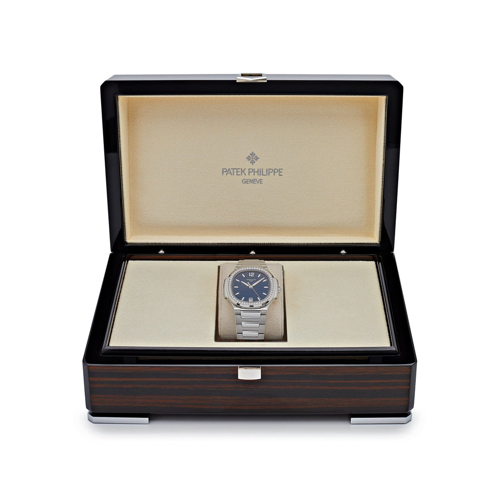 Patek Philippe Nautilus 7118/1200A-001 'Ladies' Blue Dial Diamond Bezel (2024)
