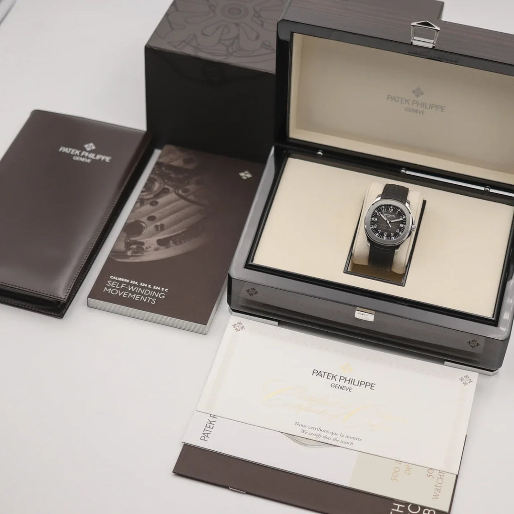 Patek Philippe Aquanaut 5167A-001 Selfwinding Stainless Steel Black Dial